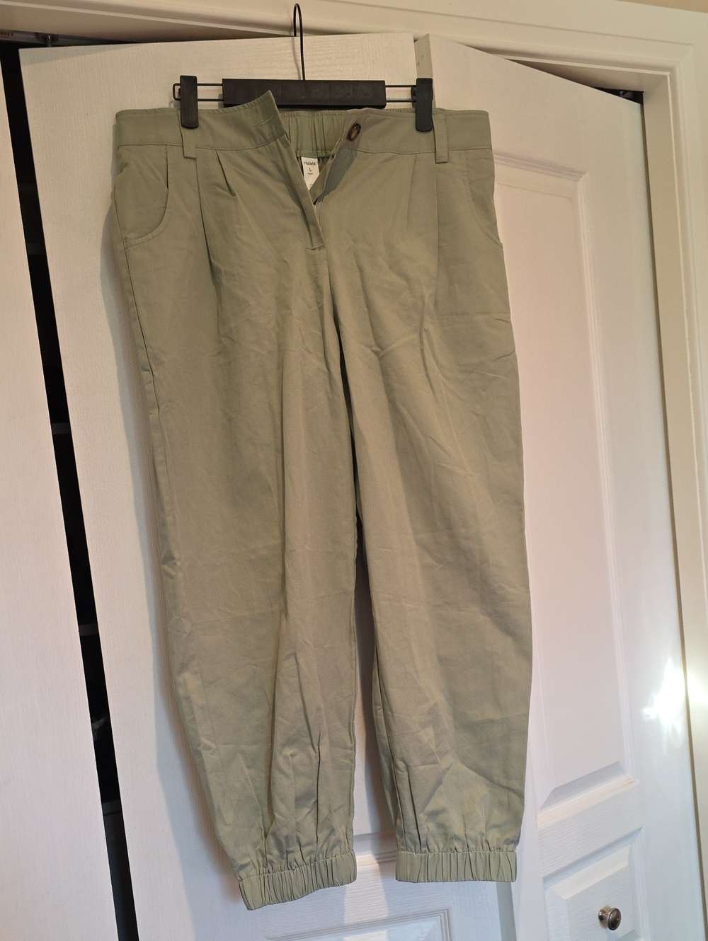 HALARA Sage Green Pull-On Joggers